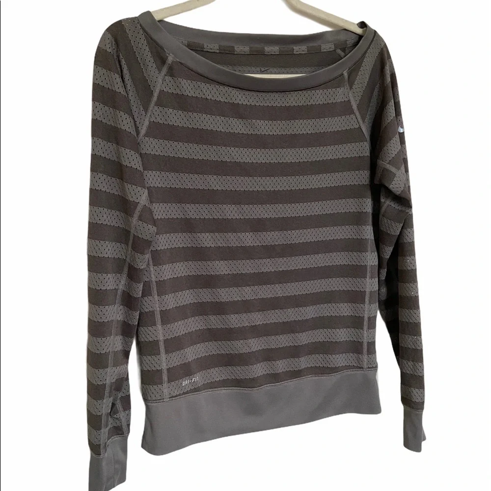 Nike Epic Stripes Crewneck Top